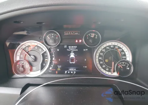 2016 Ram 1500 Big Horn z USA, uszkodzony, nr VIN 1C6RR7TM5GS174124